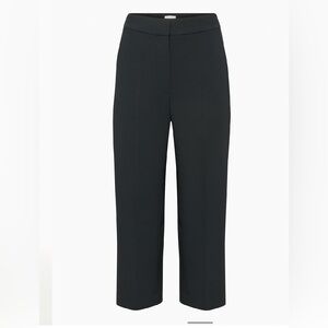 Aritzia Wilfred Limitless Cropped Black Pants